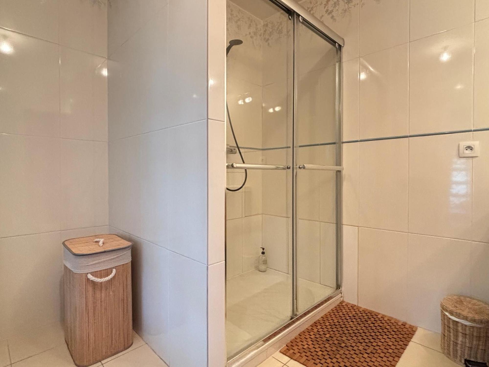 Les Douves Duplex 5 Personnes Lumineux Avec Jardin Et Terrasse Amenagee , Vue Sur Chateau A 5Mn De La Mer, Proche Omaha Beach Et Bayeux Commes ภายนอก รูปภาพ